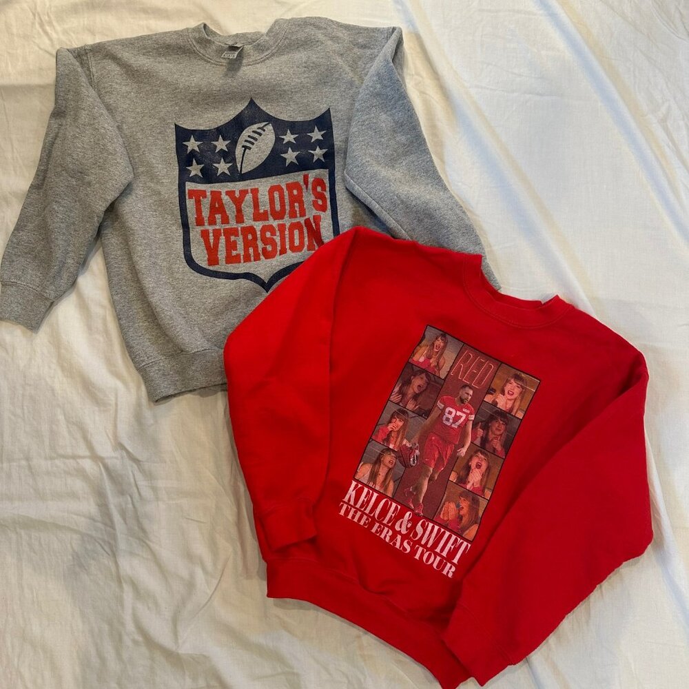Taylor Swift + Travis Kelce Sweatshirt Set (Youth Medium – 2 Sweatshirts)